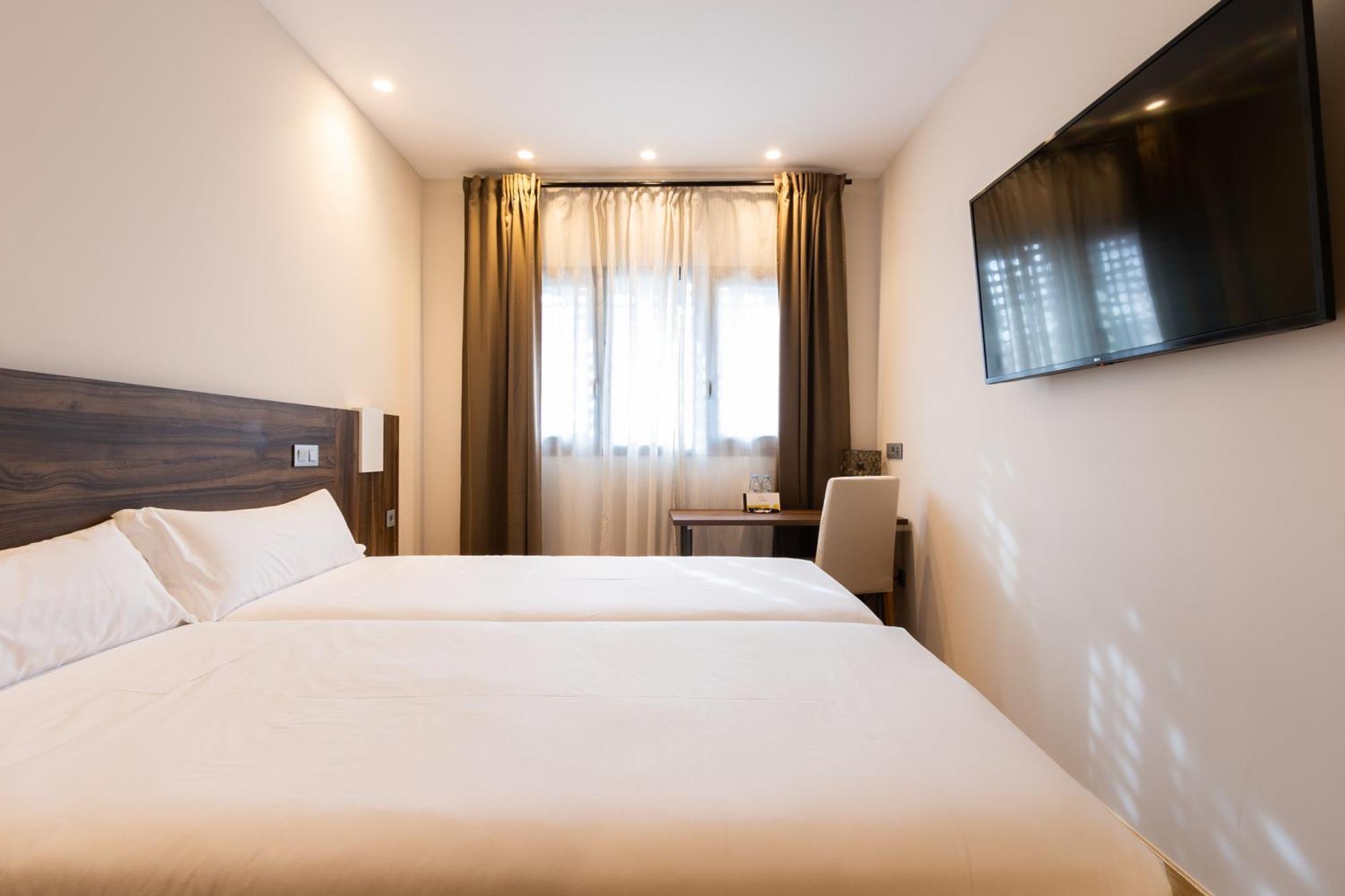 Insidehome Ciudad De Palencia Bagian luar foto